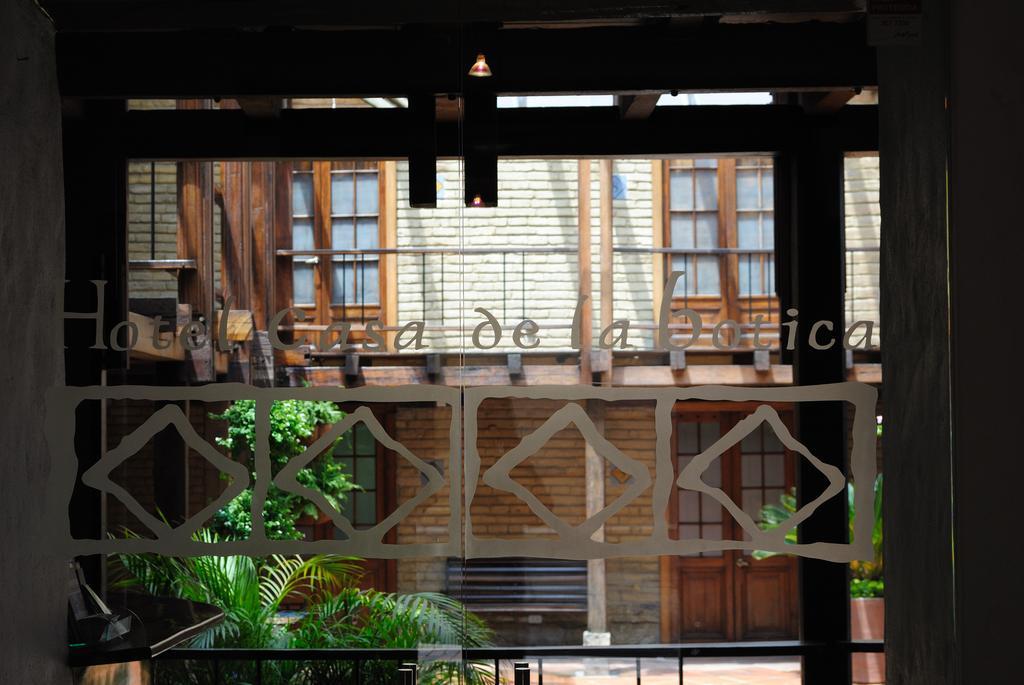 Hotel Casa De La Botica Bogotá Exterior foto